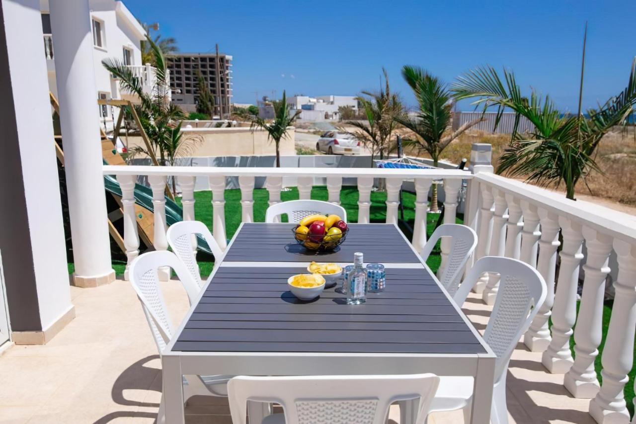 Villa Suncity Boutique Beachfront Ayia Napa Esterno foto