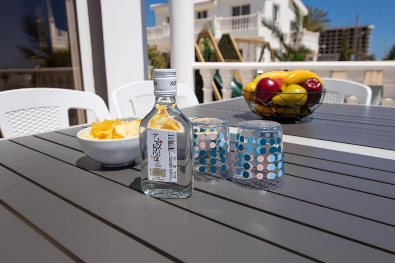 Villa Suncity Boutique Beachfront Ayia Napa Esterno foto