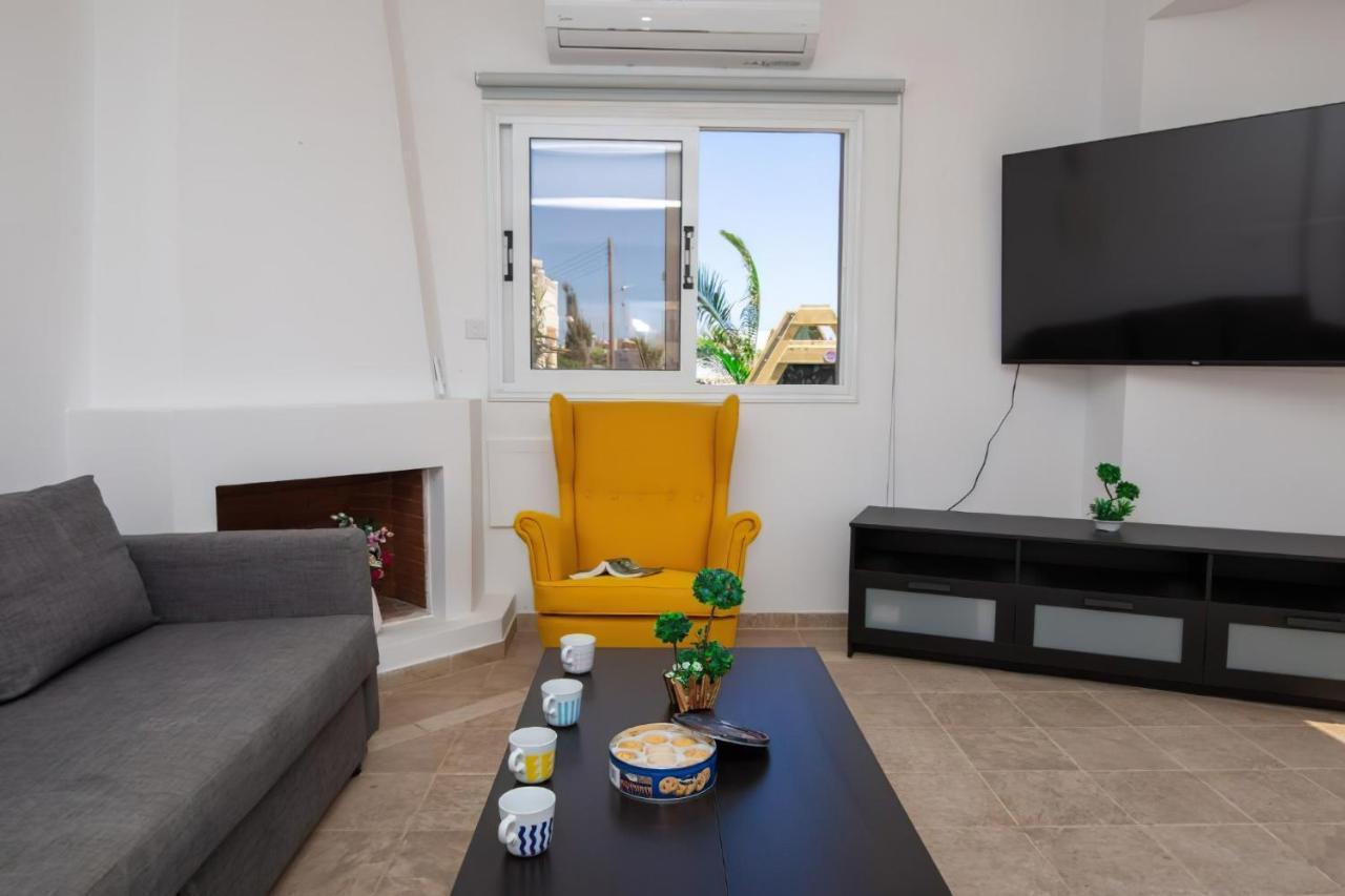 Villa Suncity Boutique Beachfront Ayia Napa Esterno foto