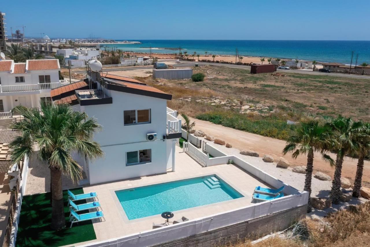 Villa Suncity Boutique Beachfront Ayia Napa Esterno foto