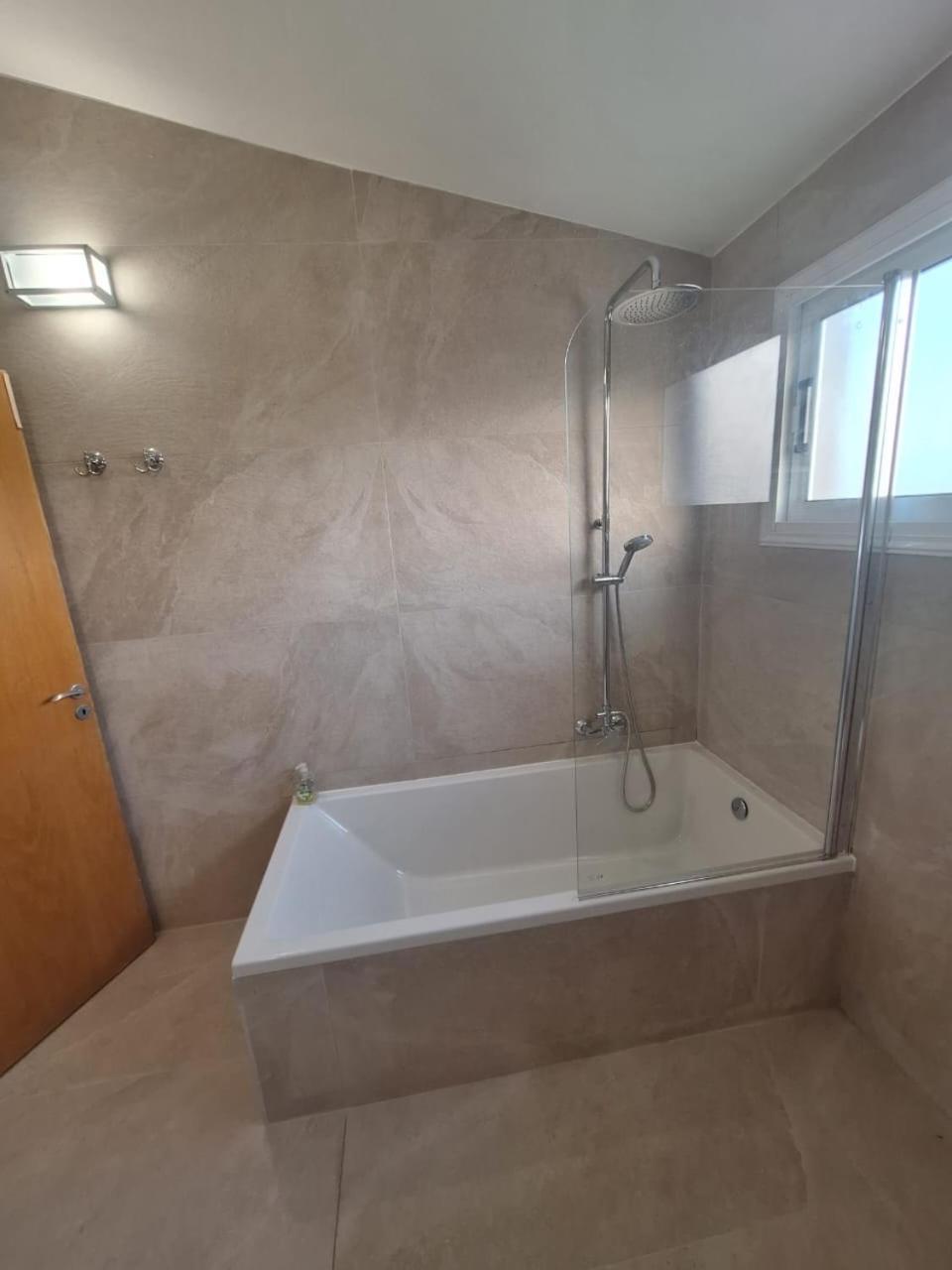 Villa Suncity Boutique Beachfront Ayia Napa Esterno foto