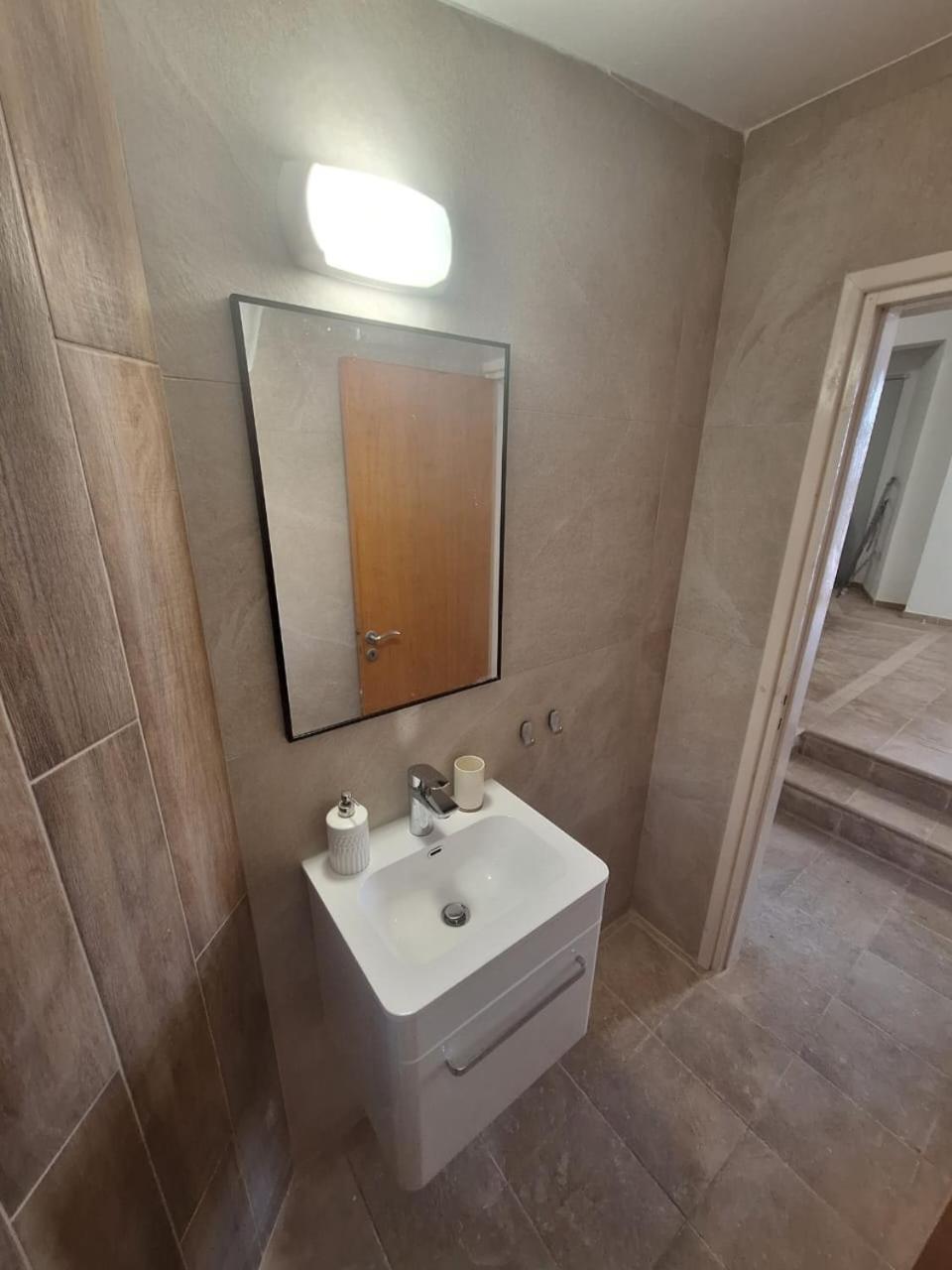 Villa Suncity Boutique Beachfront Ayia Napa Esterno foto